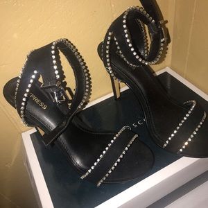 Express Heels !!👍